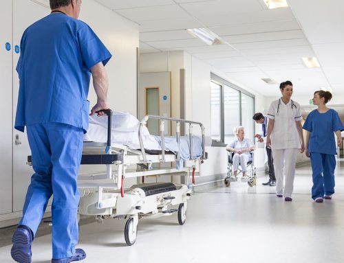 Zorginstellingen financieel sterker, maar personeel blijft knelpunt